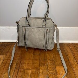 Maurice’s Gray Handbag